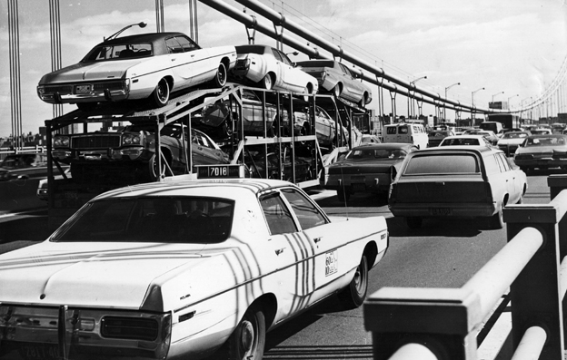 _74298893_us-heavy-traffic.jpg